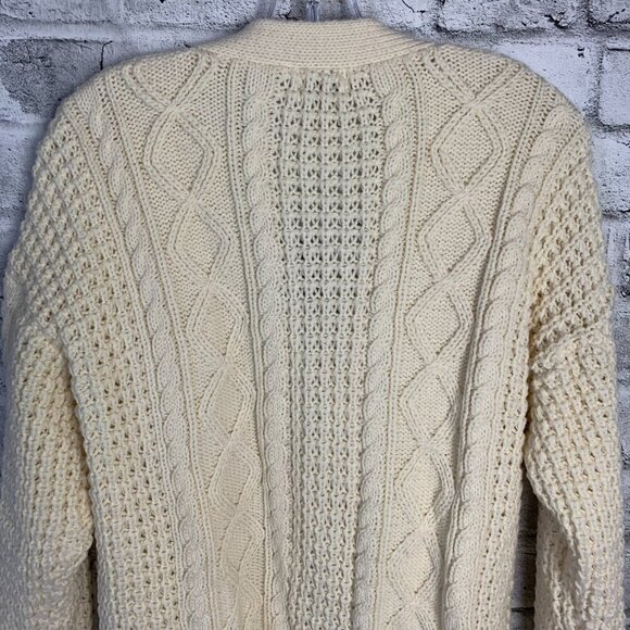 Vintage V-Neck Button Front Chunky Knit Fisherman Cardigan Sweater - Picture 6 of 13